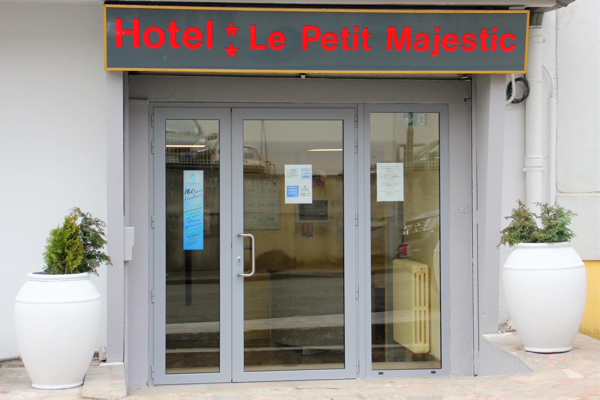 Le Petit Majestic Hotel Lourdes Luaran gambar